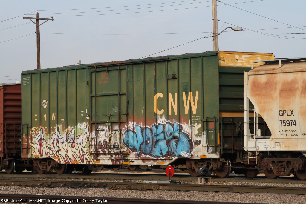 CNW 520013